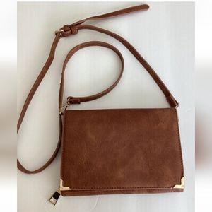 Urban Expressions crossbody clutch